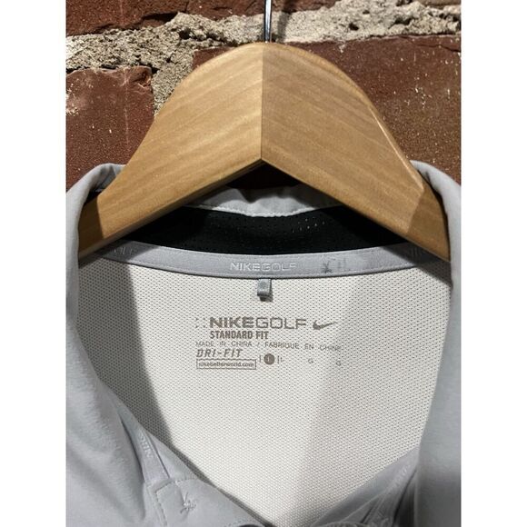 Nike Golf Mens White Short Sleeve Golf Polo Size Large Dri-Fit Standard Fit - Picture 3 of 3